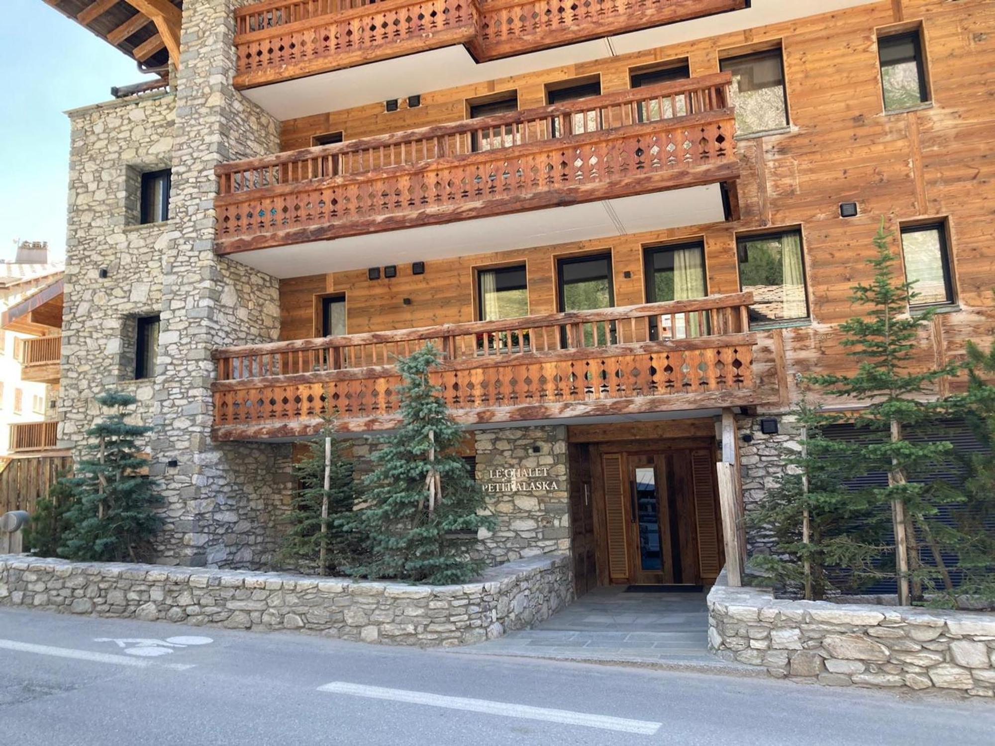 Appartement 95M², Sud-Est, Jacuzzi, Val D'Isere, 4 Suites, Parking, Animaux Ok - Fr-1-567-73 المظهر الخارجي الصورة